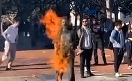 Man set himself on fire on UC Berkeley campus (2 angles)