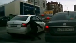 Russia: First he punctured the wheel, then there was a fight
