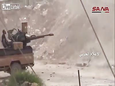 Syria - SAA pounding jihadists positions in Aleppo 04/05/2016