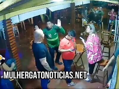 Drunk Man Attacks Security Guard in Bar