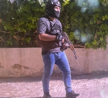 Syrian gunman opens fire on US embassy in Lebanon
