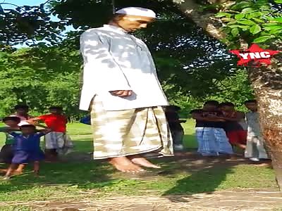Muslim man hangs from a tree in Bangladesh 