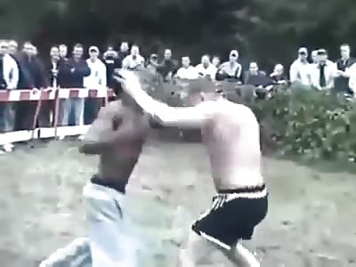 Bare knuckle British boxing white guy vs muslim