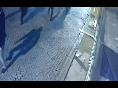 Man BRUTALLY Beaten to Death on CCTV (That Kick to the Head Did it)